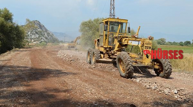 Döşemealtı Bıyıklı- Kırkgöz yolu yapılıyor