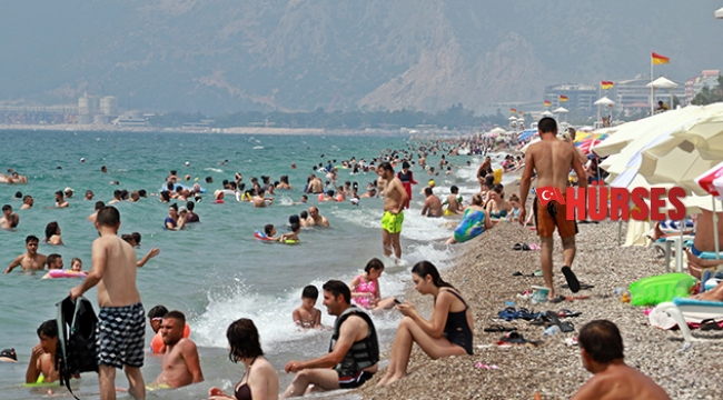 Gözler Rus turiste çevrildi