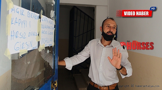 Kapı açık kaldı, hırsız dadandı, ev sahibi çileden çıktı