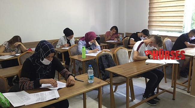 Kemer'de kurs kayıtları devam ediyor