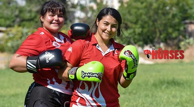 Kick boksta abla- kardeş başarısı