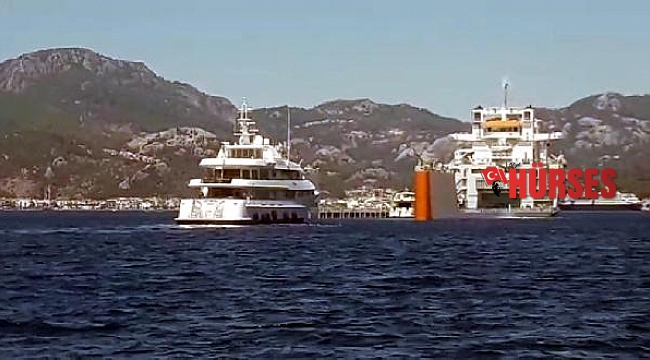 Milyon dolarlık yatlar, Marmaris'e kargo gemisiyle geldi