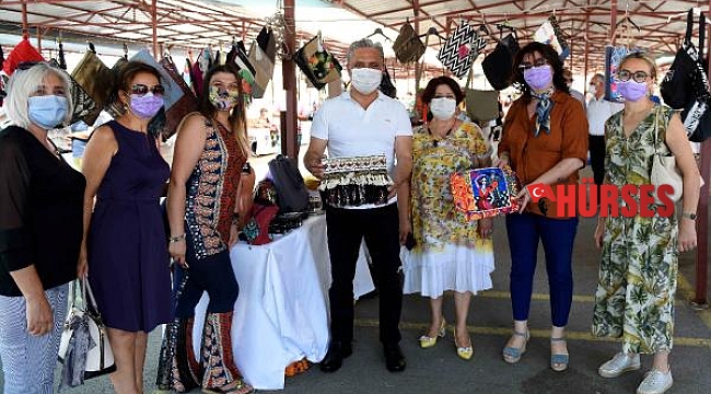 Muratpaşa'da 'üreten eller pazarı' açıldı