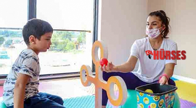 Otizmli çocuklara ilk kez uygulanan eğitim modeli