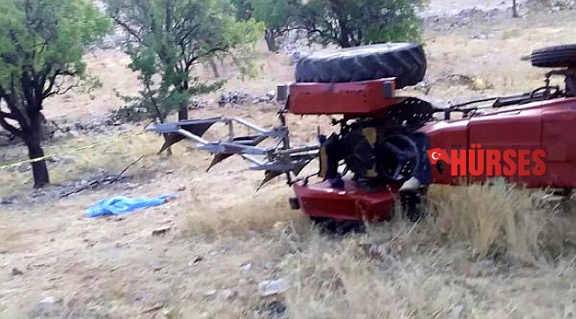 Traktör tarlaya devrildi: 1 ölü