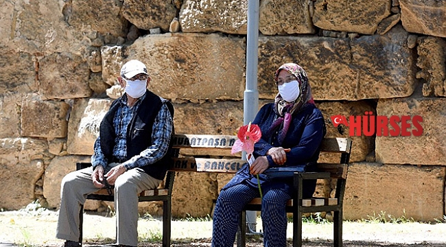 Antalya'da 65 yaş ve üzeri vatandaşlara kısıtlama