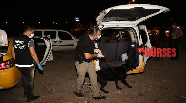 Antalya'da 250 polisle şok narkotik uygulaması