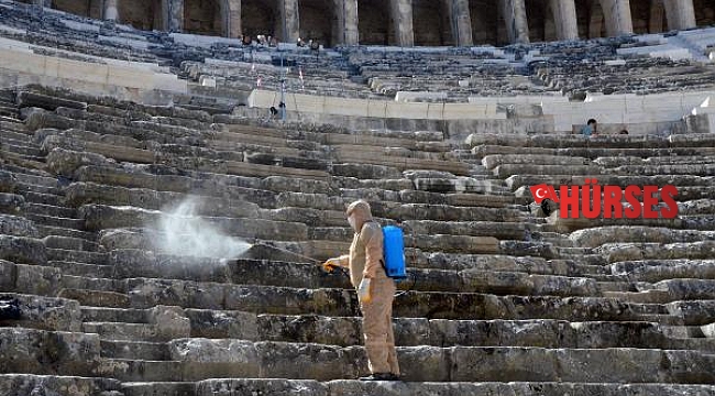 Aspendos Antik Tiyatrosu, festival öncesi dezenfekte edildi
