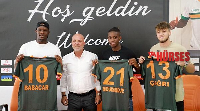 Aytemiz Alanyaspor'da 3 yeni transfer için imza töreni