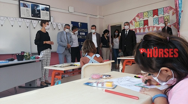 Başkan Topaloğlu'ndan ilkokula ziyaret