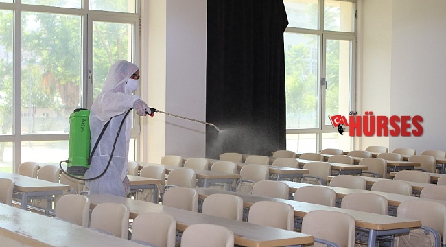 Büyükşehir Belediyesinden KPSS öncesi okullara dezenfeksiyon