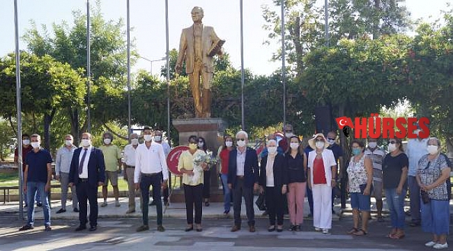 Finike'de CHP'nin kuruluş yıl dönümü kutlandı