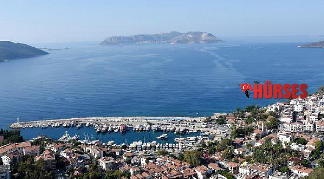 Kaş'tan Meis'e dostluk mesajları