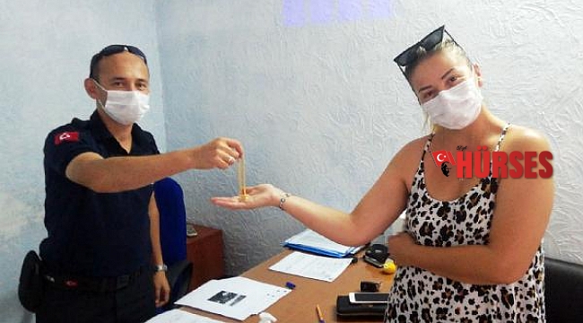 Konyaaltı Zabıtası'ndan örnek davranış