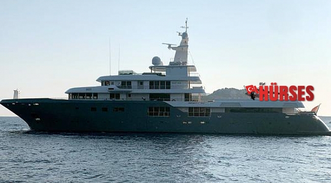 Süper lüks yatla Kaş'ta tura çıktılar