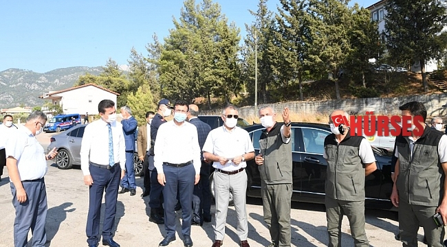 Vali Yazıcı, Adrasan'da yanan ormanlık alanı inceledi