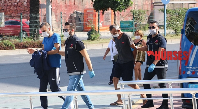 Alanya'da 2 ayrı uyuşturucu operasyonu