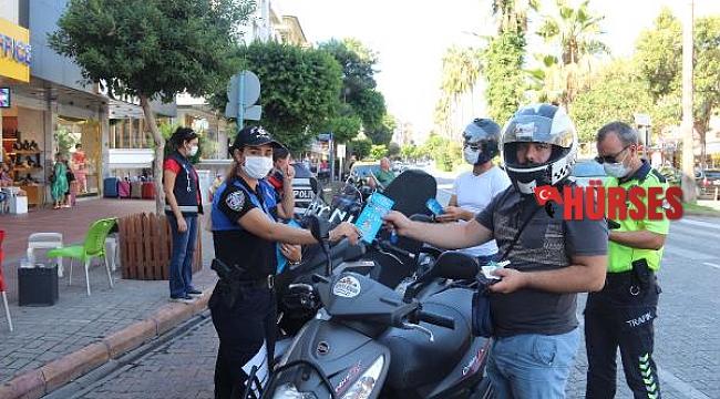 Alanya'da motosiklet sürücüleri denetlendi
