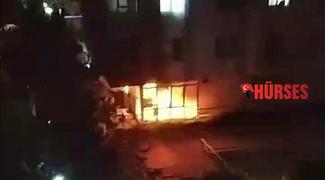 Antalya'da yanan apartman dairesi kullanılmaz hale geldi