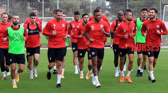 Antalyaspor'da şut var, gol yok