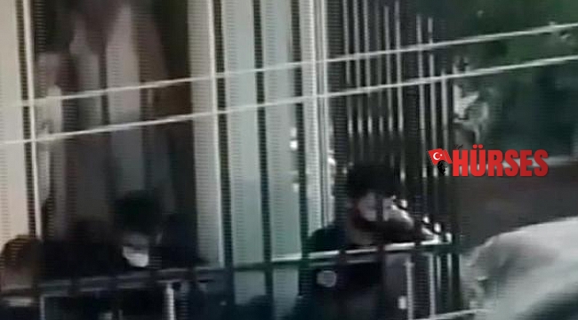 Başı balkon demirine sıkışan çocuğu itfaiye kurtardı