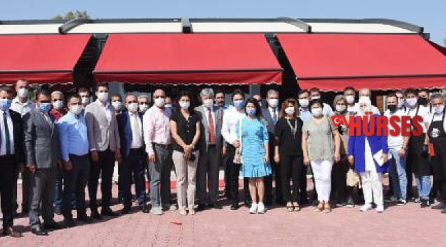 Demre'de Kum Kafe açıldı