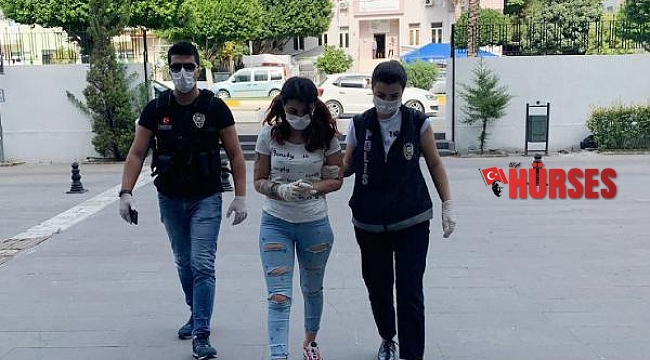 Hassas terazi sütyeninden çıktı