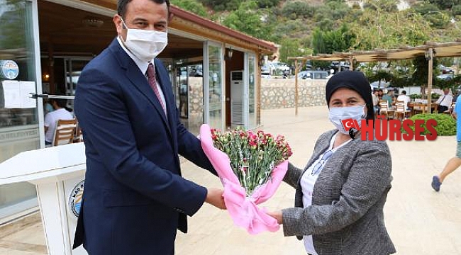 Kaş'ta muhtarlarla toplantı
