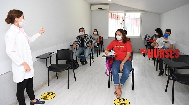 Konyaaltı Etüt Merkezi'nde eğitimler başladı