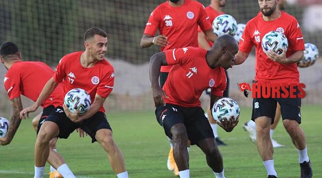 Ligde en agrasif takım Antalyaspor