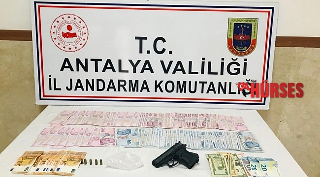 Manavgat'ta uyuşturucu operasyonu