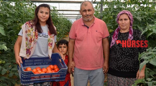 Traktör lastiği taşıyarak şampiyonaya hazırlanıyor
