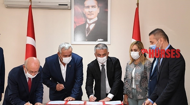 Vali Yazıcı, hayırsever Adnan Yılmaz ile okul protokolü imzaladı