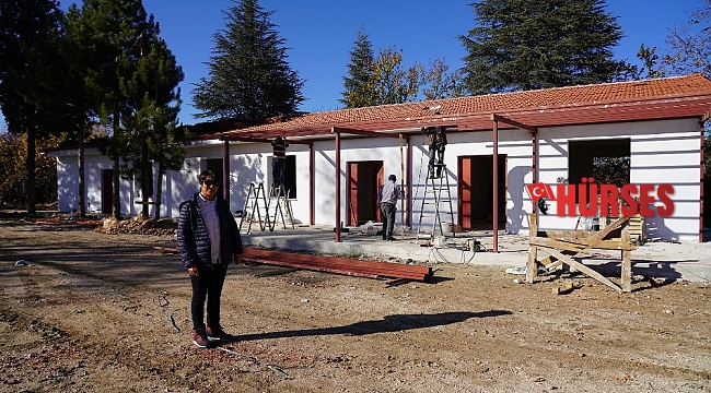 Antalya Büyükşehir Belediyesi'nden "Üreten Kadınlara" tesis desteği