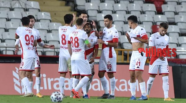 Antalyaspor'da 8 eksik