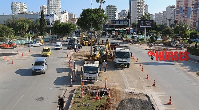 Büyükşehir'den Lara'da kavşak düzenlemesi