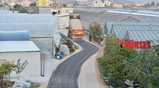 Demre'de kış öncesi asfalt seferberliği