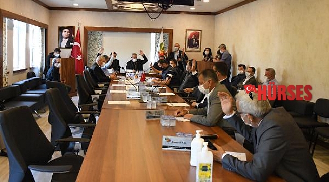 Kemer'de olağanüstü meclis