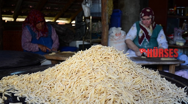 Kışın vazgeçilmez ata lezzeti 'Erişte'