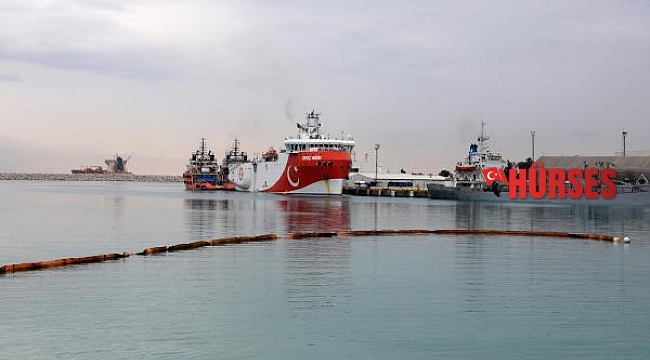 'Oruç Reis' Antalya Limanı'nda