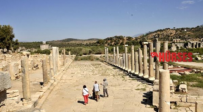 Patara Antik Kenti'nde ziyaretçi ve gelirde tüm zamanların rekoru