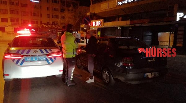 Polisten kaçamadı, hem ihlalden hemde alkollü araç kullanmaktan ceza yedi  