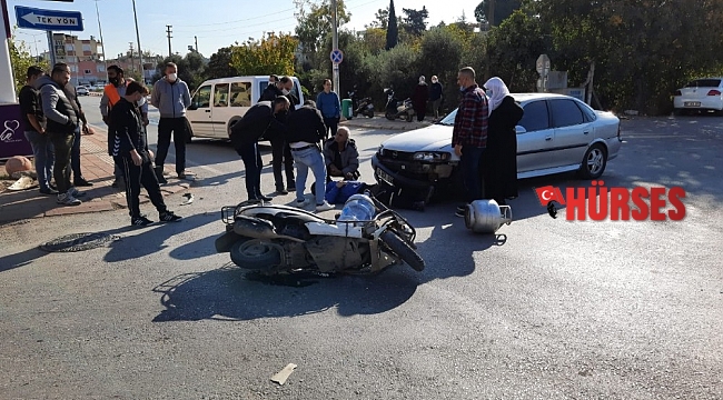 Serik'te otomobille motosiklet çarpıştı: 1 yaralı