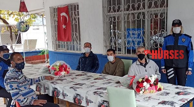 Antalya Polisi'nden anlamlı ziyaret
