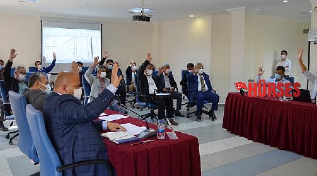 Kahramanların anıtları için yarışma