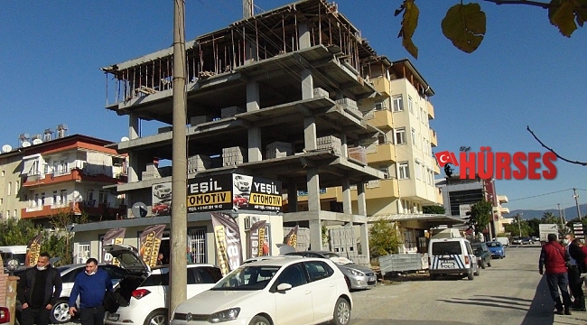 Kısıtlamayı fırsat bilen 2 hırsız, inşattan 5 bin TL değerinde demir çaldı