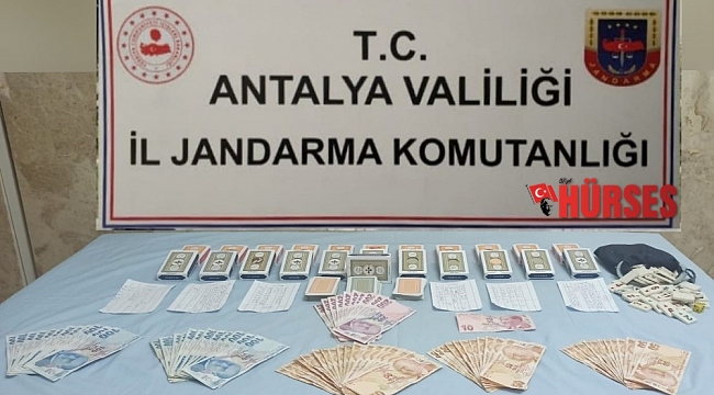 Kumar oynarken yakalanan 11 şahsa 52 bin TL para cezası