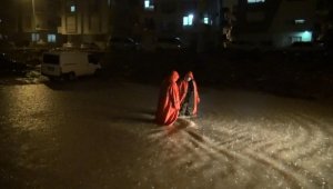 Manavgat'ta şiddetli yağış su baskınlarına sebep oldu