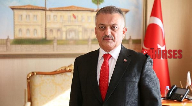 Vali Yazıcı'dan yılbaşı için Antalya'ya geleceklere: Dinlenmeye buyursunlar