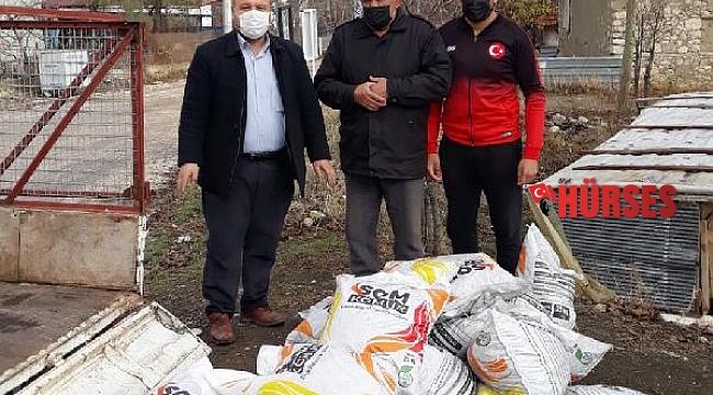 Vatandaşa gıda ve kömür yardımı
